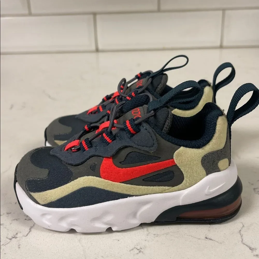Nike Air Max 270 RT (TD) CD2654-015 Size 4C Iron Grey / Bright Crimson